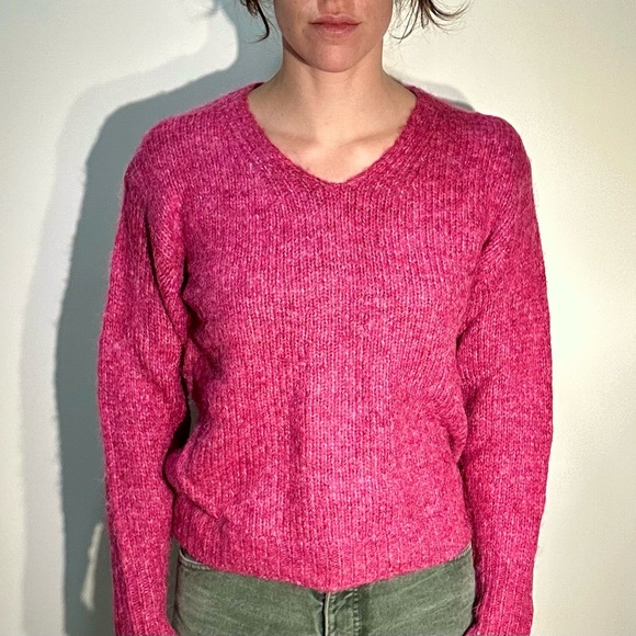 B Copenhagen pink Wool blend knit size Small - Picture 2 of 3